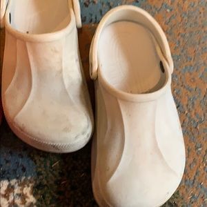 White Crocs size 8